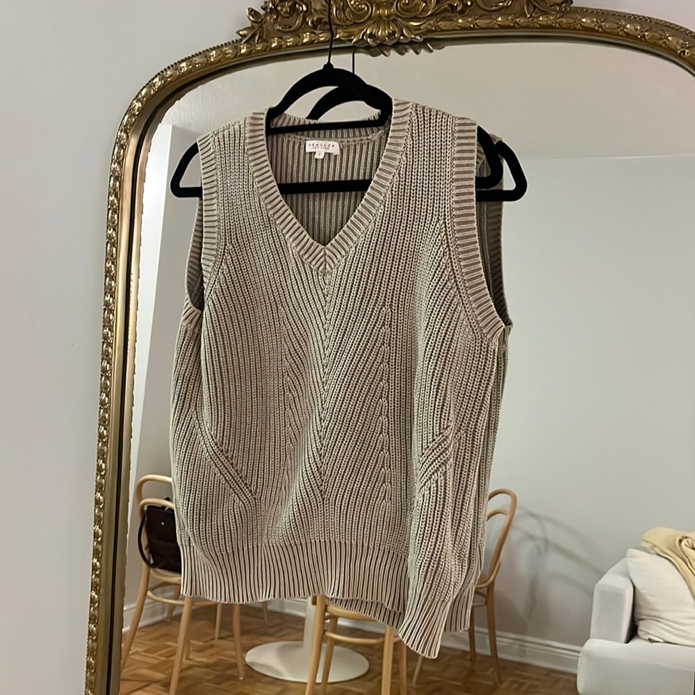 Demy Lee Sweater Vest
